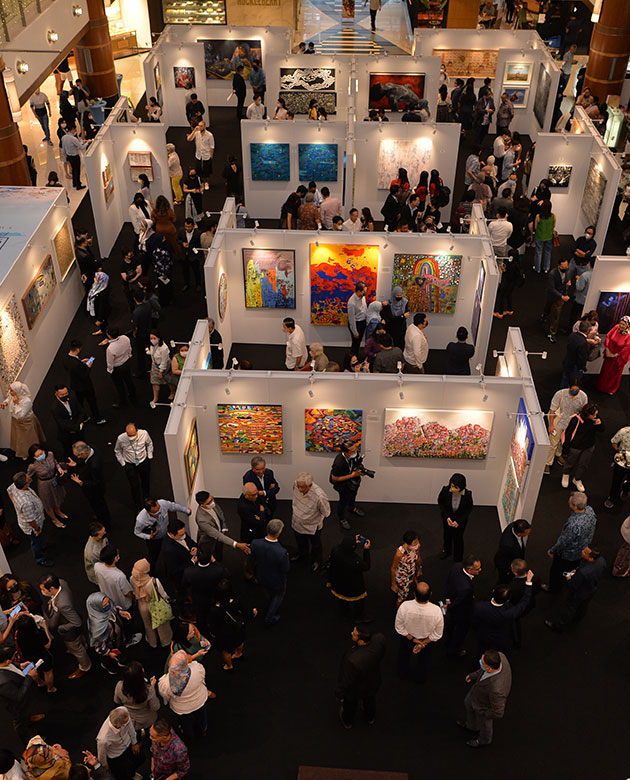 Art With Heart Exhibition mobile banner